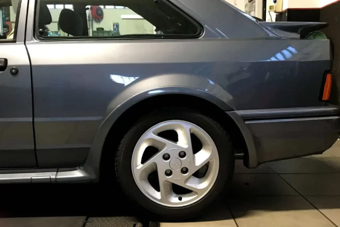 Restauro Ford Escort RS